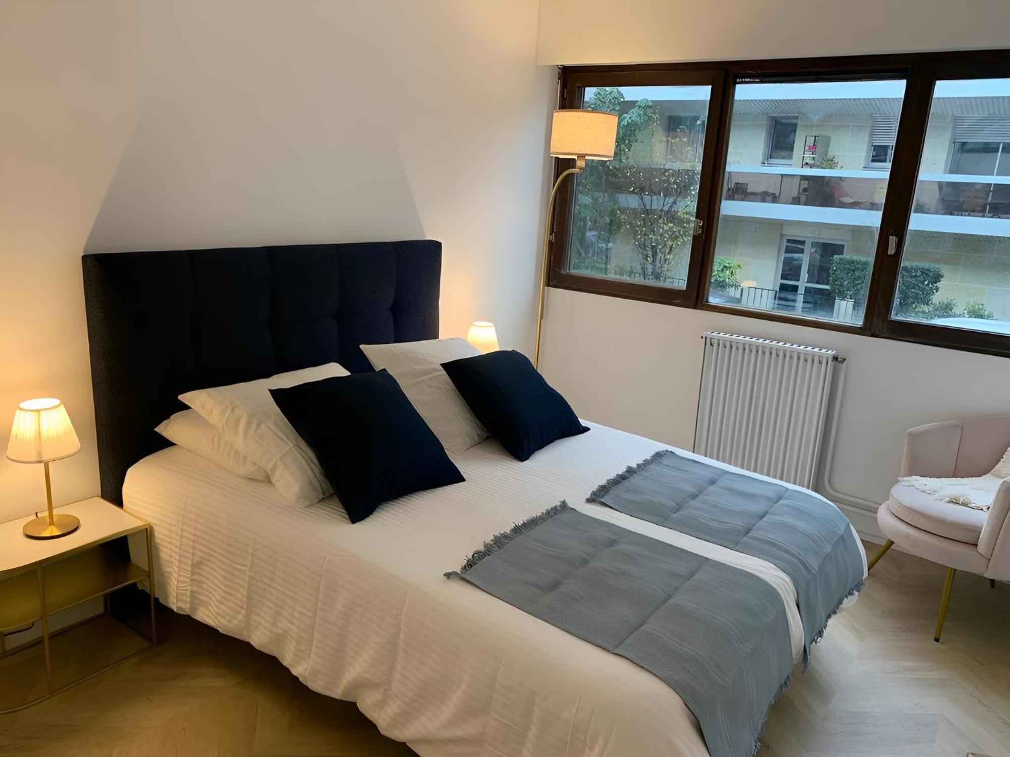 Magnifique Appartement, 3 Min De Paris Levallois-Perret Bagian luar foto
